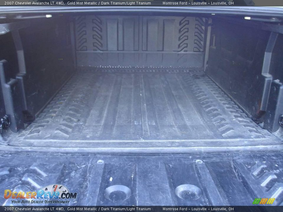 2007 Chevrolet Avalanche LT 4WD Gold Mist Metallic / Dark Titanium/Light Titanium Photo #14