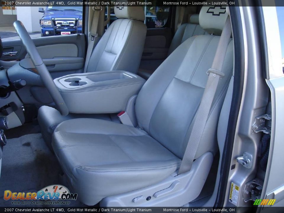 2007 Chevrolet Avalanche LT 4WD Gold Mist Metallic / Dark Titanium/Light Titanium Photo #15