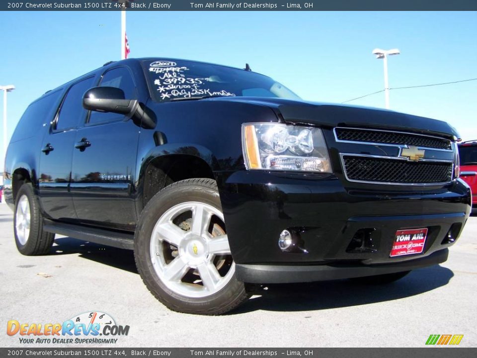 2007 Chevrolet Suburban 1500 LTZ 4x4 Black / Ebony Photo #1