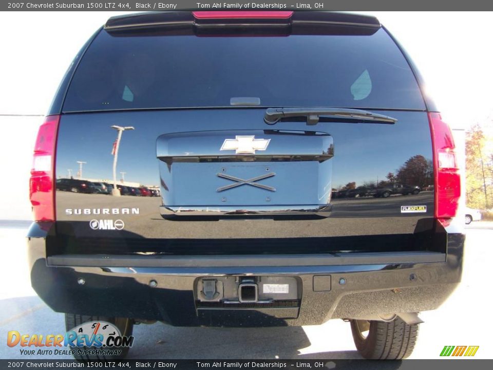 2007 Chevrolet Suburban 1500 LTZ 4x4 Black / Ebony Photo #6