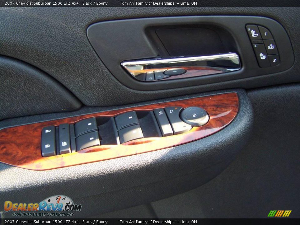 2007 Chevrolet Suburban 1500 LTZ 4x4 Black / Ebony Photo #10