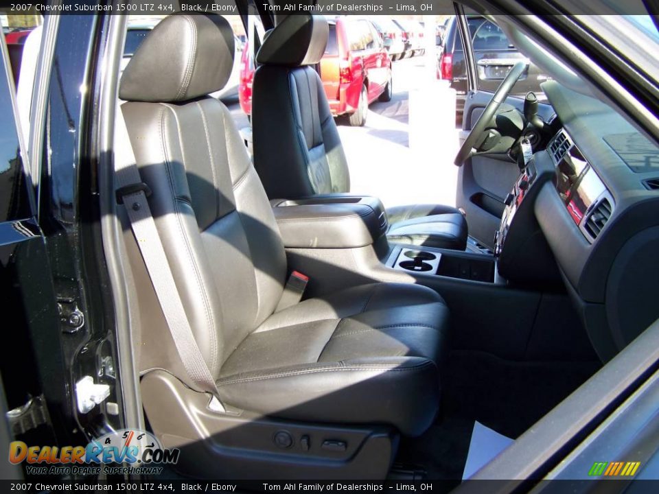 2007 Chevrolet Suburban 1500 LTZ 4x4 Black / Ebony Photo #14