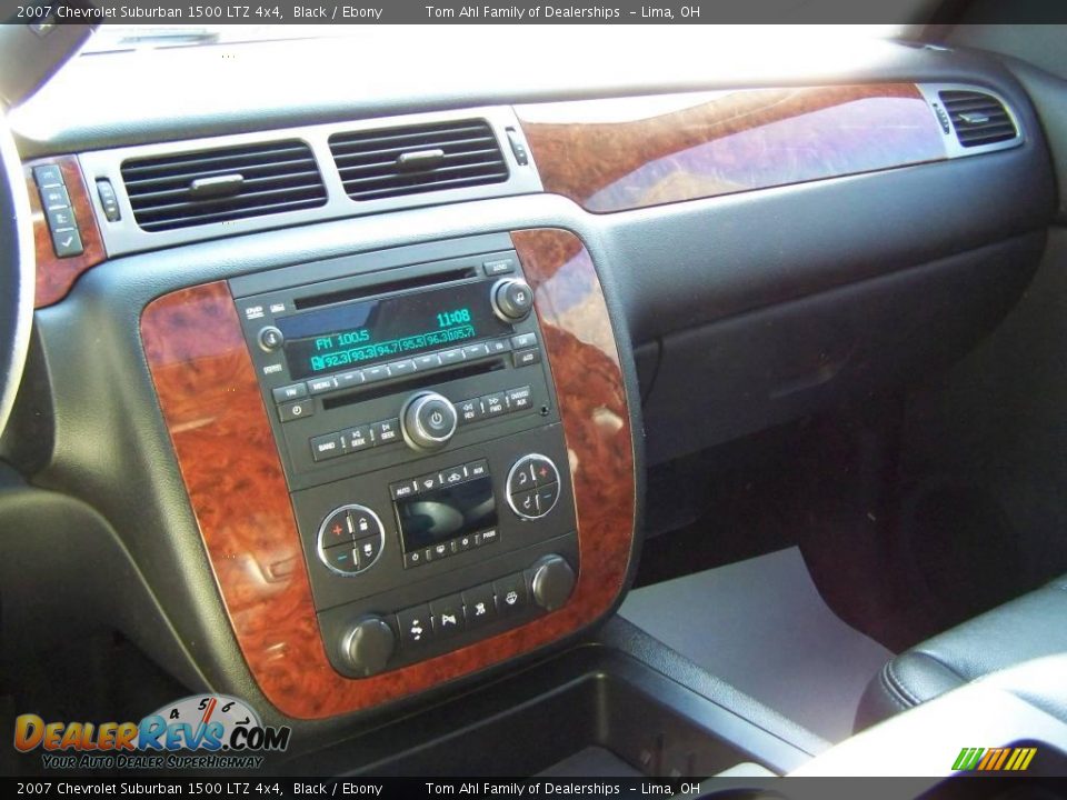 2007 Chevrolet Suburban 1500 LTZ 4x4 Black / Ebony Photo #23