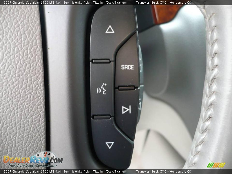 2007 Chevrolet Suburban 1500 LTZ 4x4 Summit White / Light Titanium/Dark Titanium Photo #29