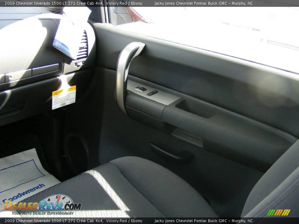 2009 Chevrolet Silverado 1500 LT Z71 Crew Cab 4x4 Victory Red / Ebony Photo #7