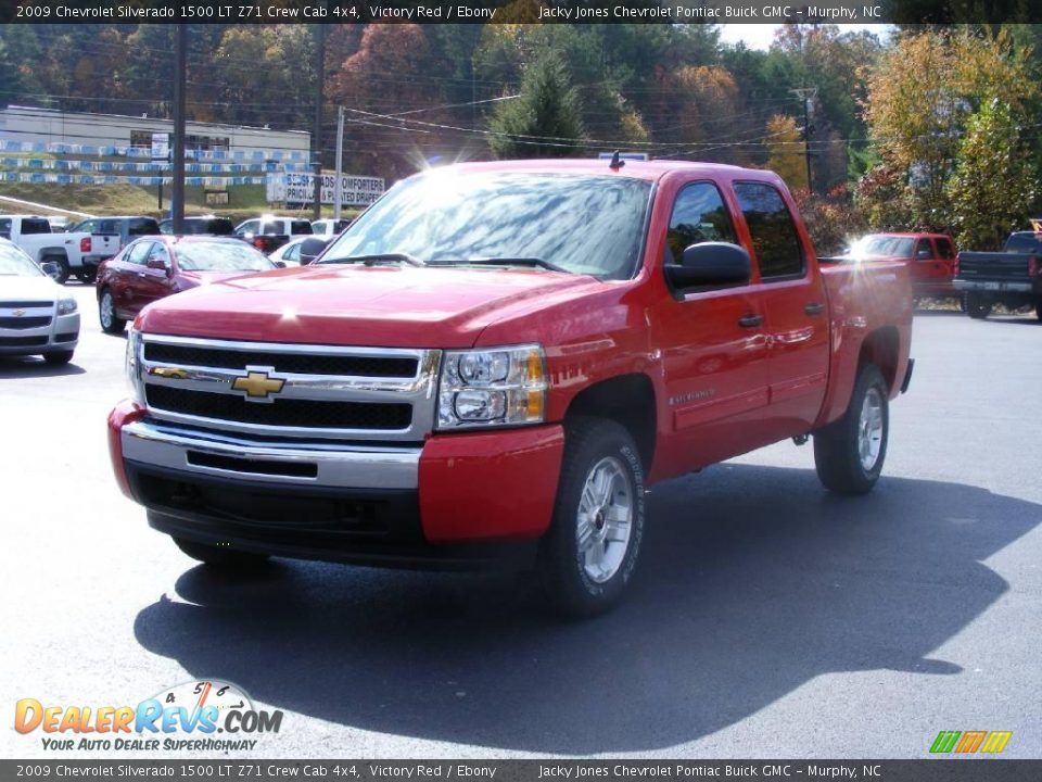 2009 Chevrolet Silverado 1500 LT Z71 Crew Cab 4x4 Victory Red / Ebony Photo #11