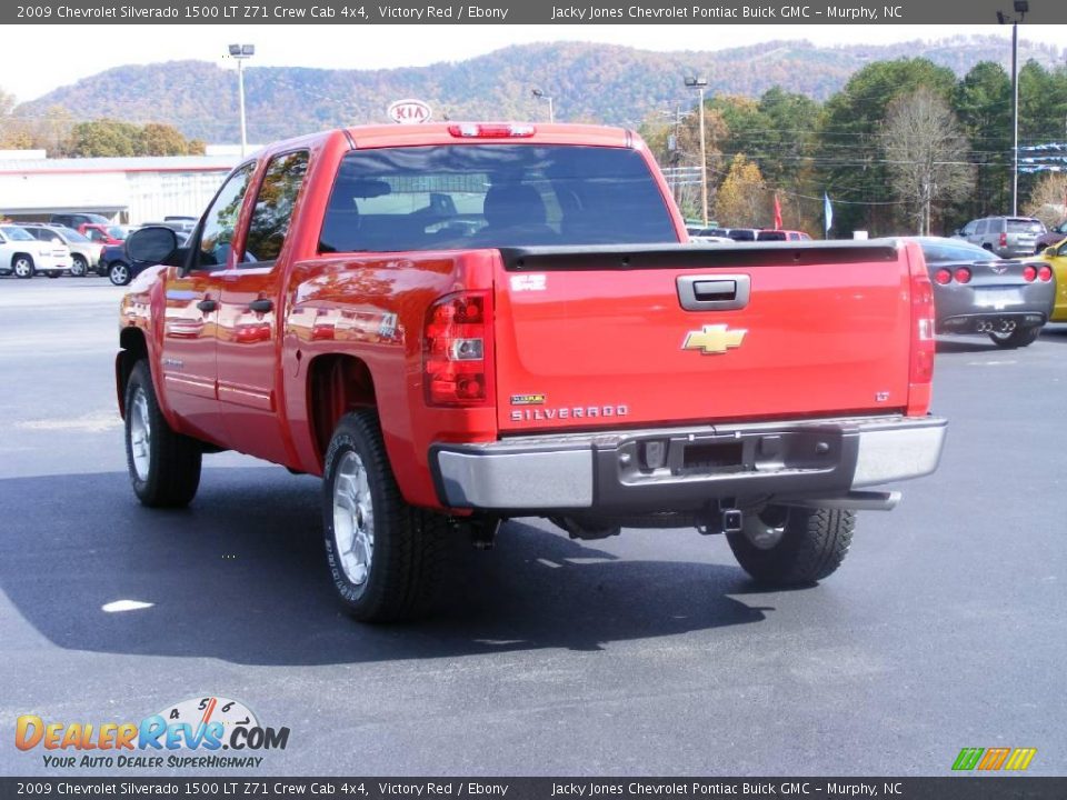 2009 Chevrolet Silverado 1500 LT Z71 Crew Cab 4x4 Victory Red / Ebony Photo #13