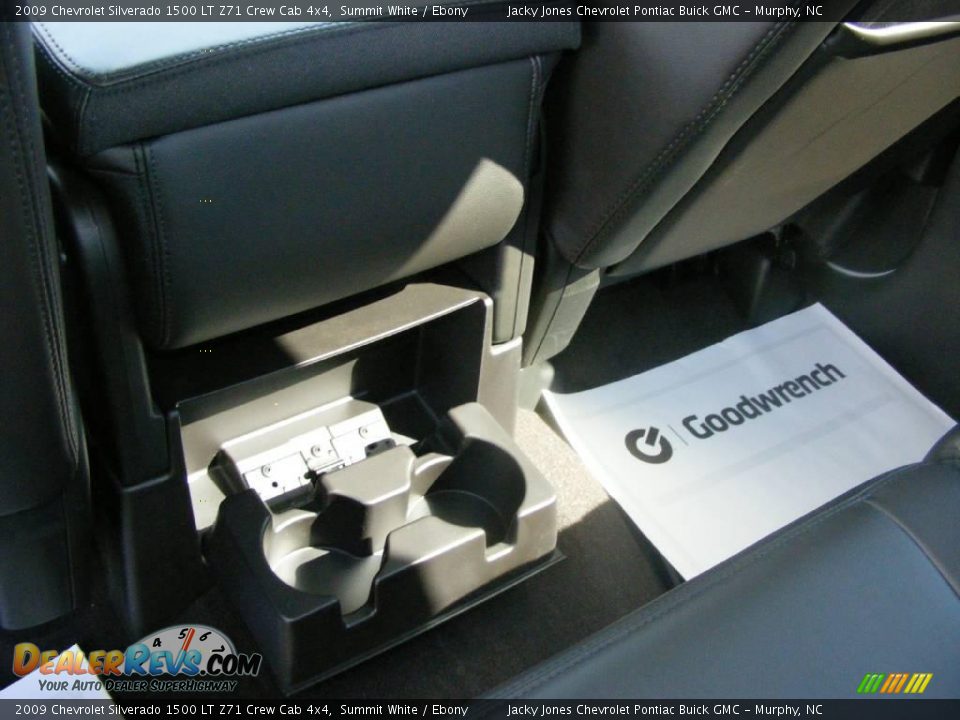 2009 Chevrolet Silverado 1500 LT Z71 Crew Cab 4x4 Summit White / Ebony Photo #8