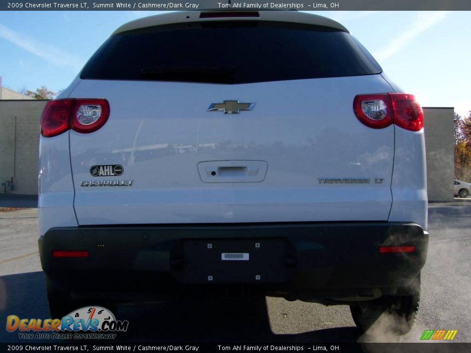 2009 Chevrolet Traverse LT Summit White / Cashmere/Dark Gray Photo #6