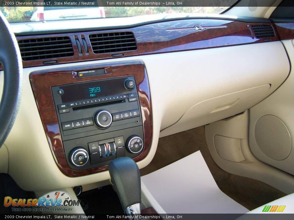 2009 Chevrolet Impala LT Slate Metallic / Neutral Photo #17