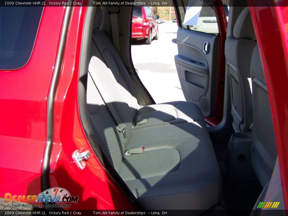 2009 Chevrolet HHR LS Victory Red / Gray Photo #10