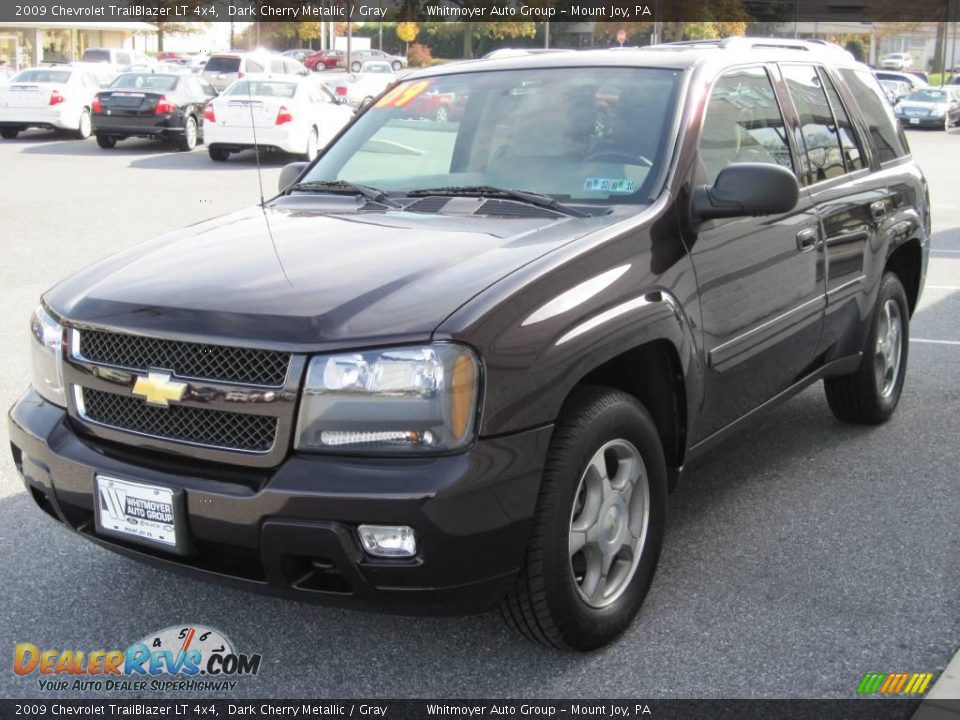 2009 Chevrolet TrailBlazer LT 4x4 Dark Cherry Metallic / Gray Photo #3