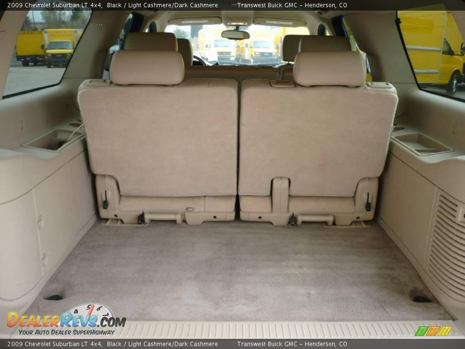 2009 Chevrolet Suburban LT 4x4 Black / Light Cashmere/Dark Cashmere Photo #11