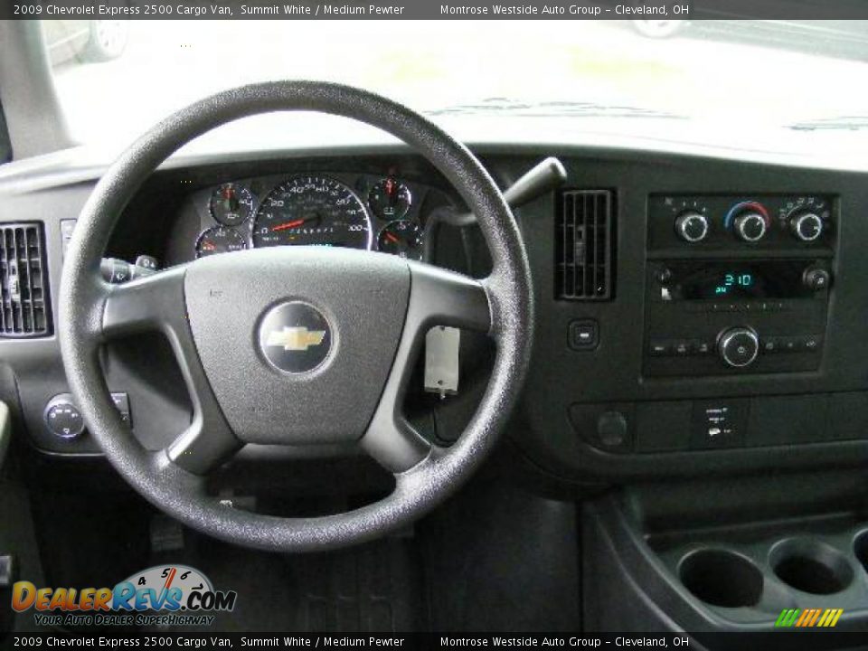 2009 Chevrolet Express 2500 Cargo Van Summit White / Medium Pewter Photo #15