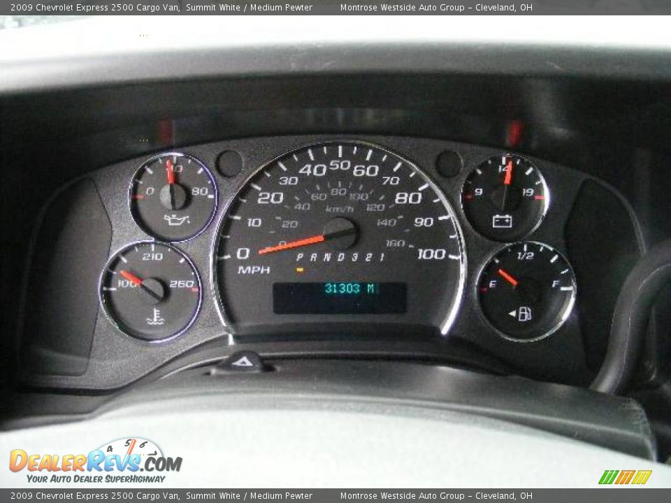 2009 Chevrolet Express 2500 Cargo Van Summit White / Medium Pewter Photo #17