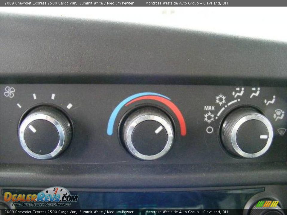 2009 Chevrolet Express 2500 Cargo Van Summit White / Medium Pewter Photo #20