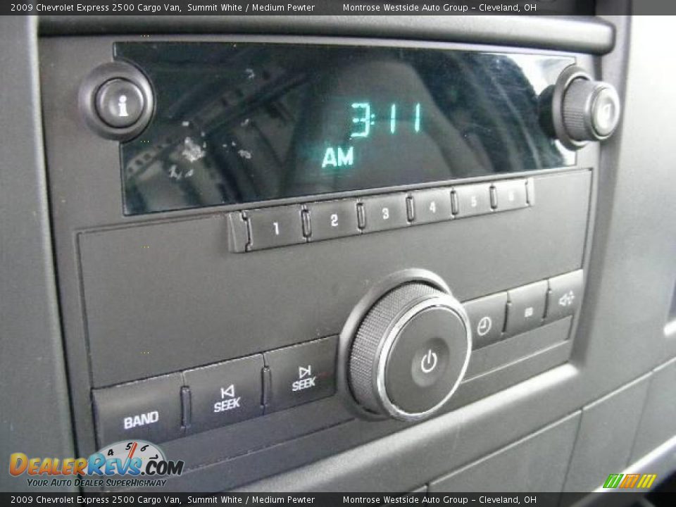 2009 Chevrolet Express 2500 Cargo Van Summit White / Medium Pewter Photo #21