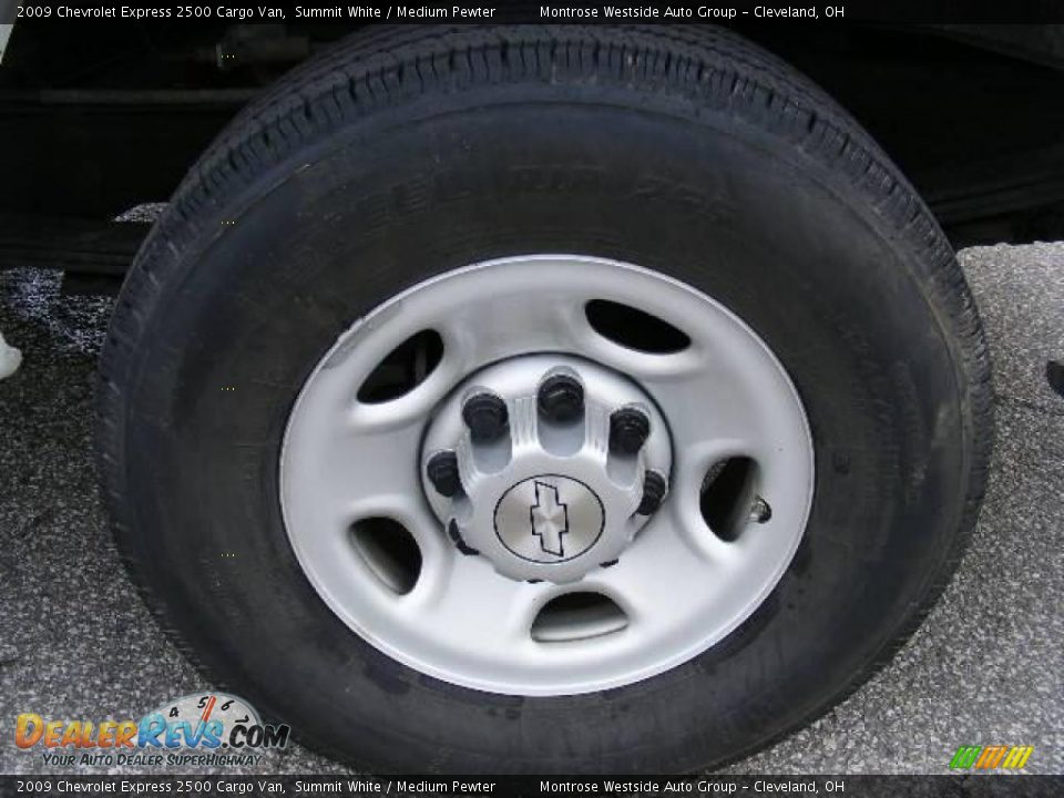 2009 Chevrolet Express 2500 Cargo Van Summit White / Medium Pewter Photo #25