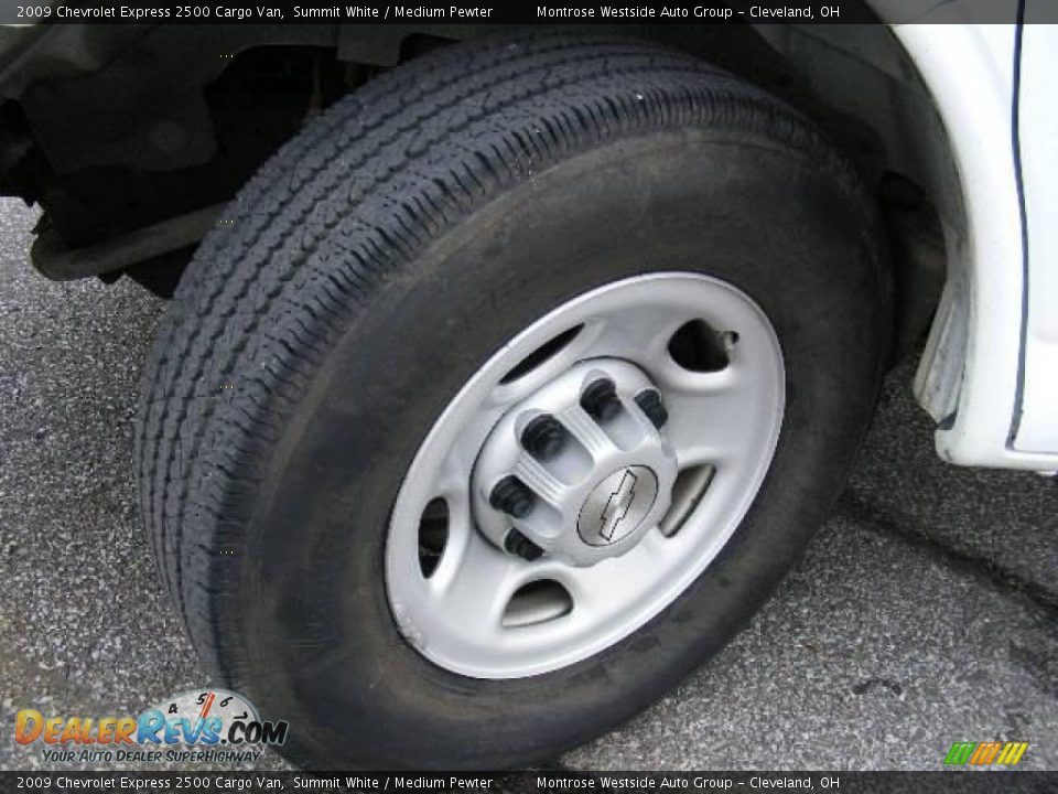 2009 Chevrolet Express 2500 Cargo Van Summit White / Medium Pewter Photo #26