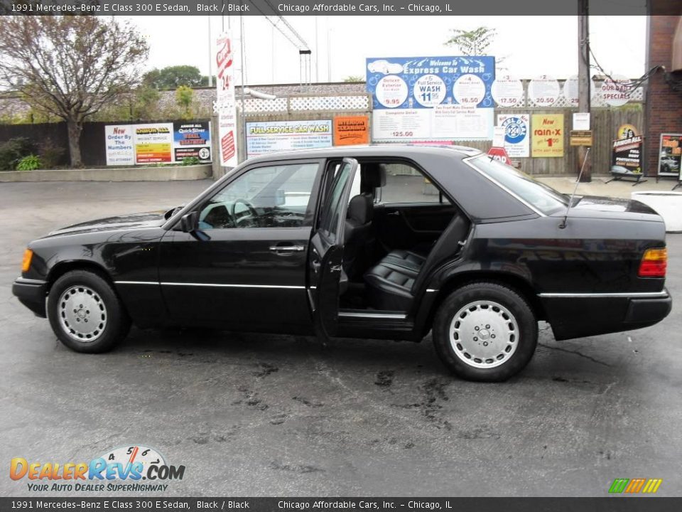 1991 Mercedes-Benz E Class 300 E Sedan Black / Black Photo #7