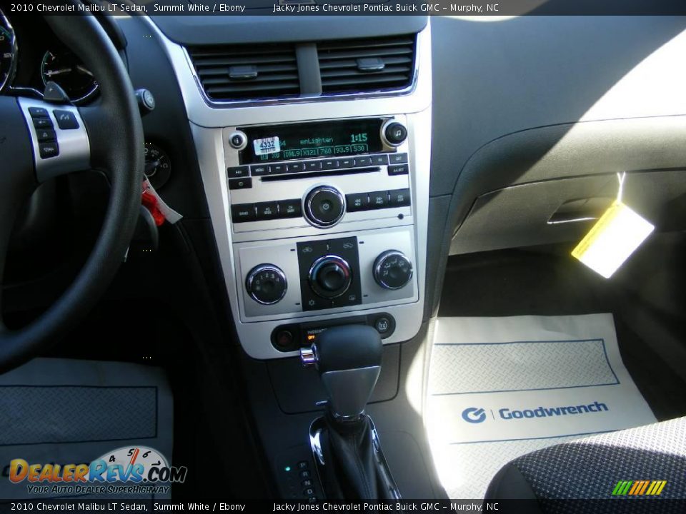 2010 Chevrolet Malibu LT Sedan Summit White / Ebony Photo #16