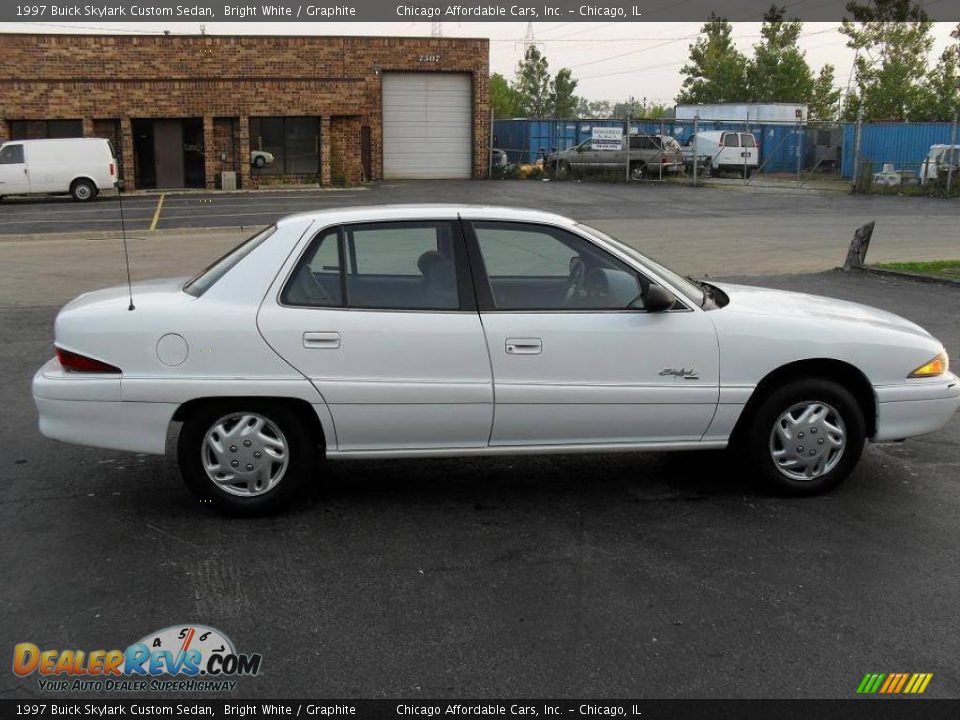 1997 Buick Skylark Custom Sedan Bright White / Graphite Photo #6