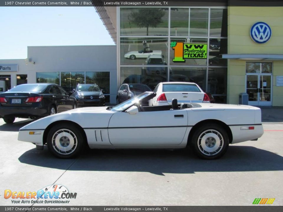 1987 Chevrolet Corvette Convertible White / Black Photo #2