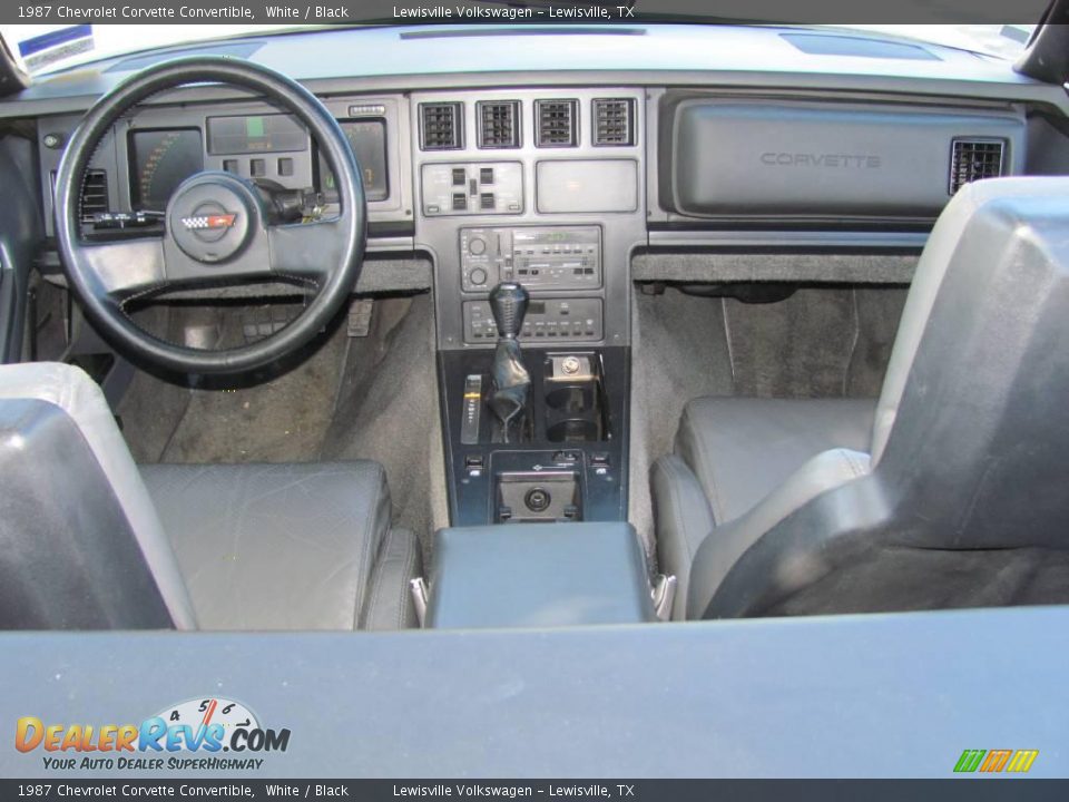 1987 Chevrolet Corvette Convertible White / Black Photo #11