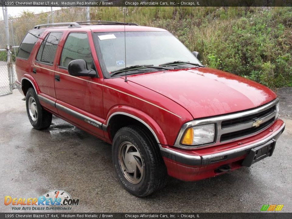 1995 Chevrolet Blazer LT 4x4 Medium Red Metallic / Brown Photo #3