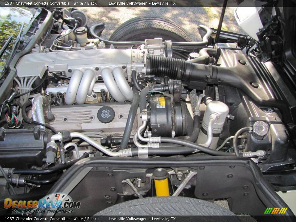 1987 Chevrolet Corvette Convertible White / Black Photo #21