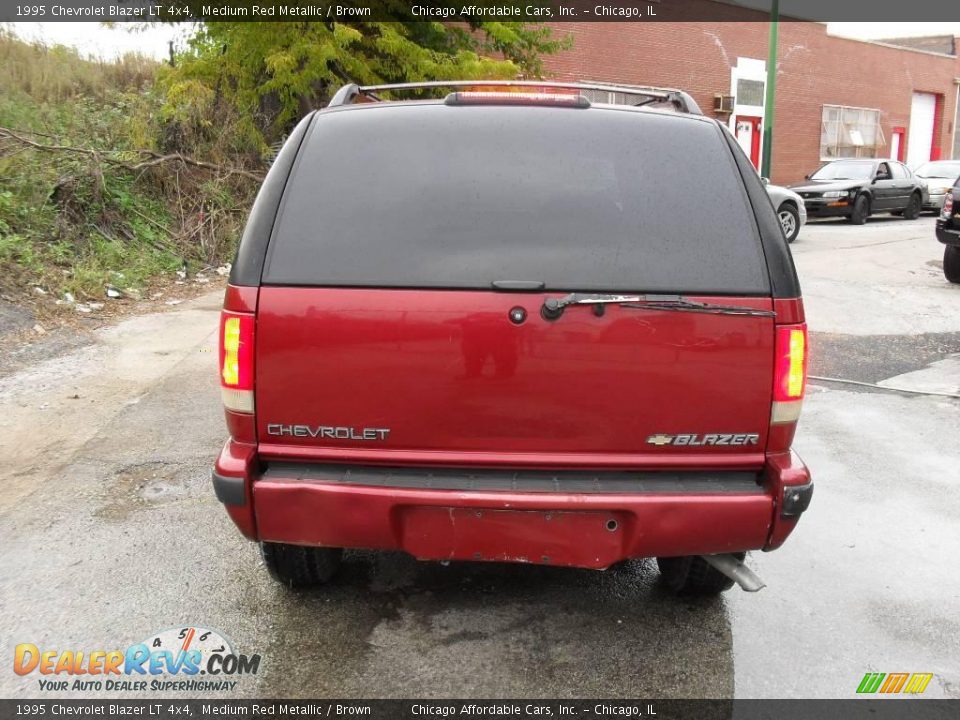 1995 Chevrolet Blazer LT 4x4 Medium Red Metallic / Brown Photo #6