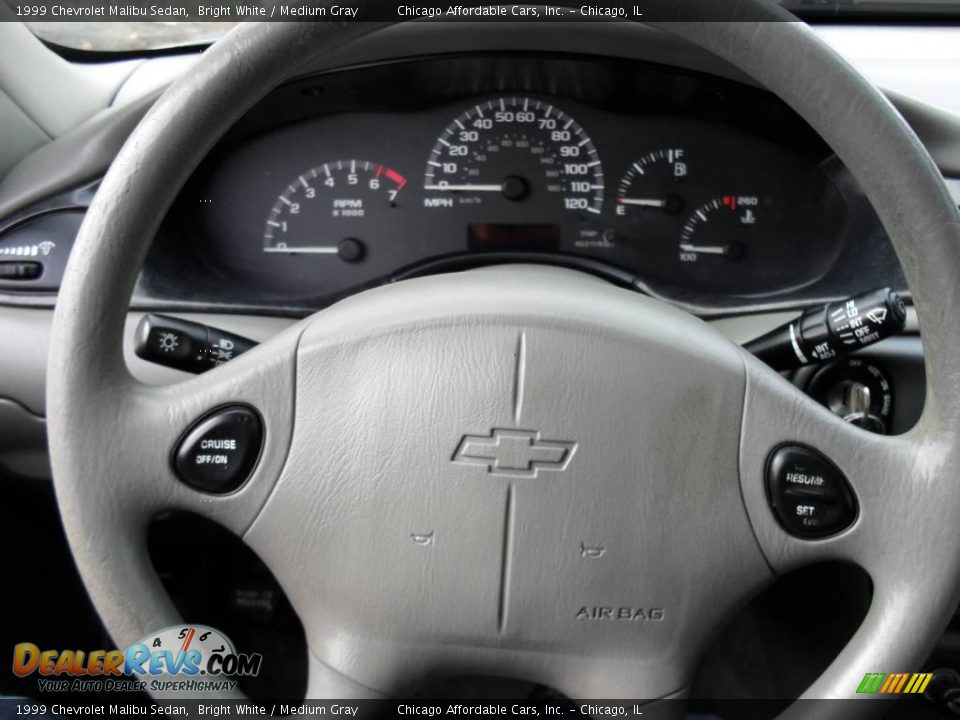 1999 Chevrolet Malibu Sedan Bright White / Medium Gray Photo #12
