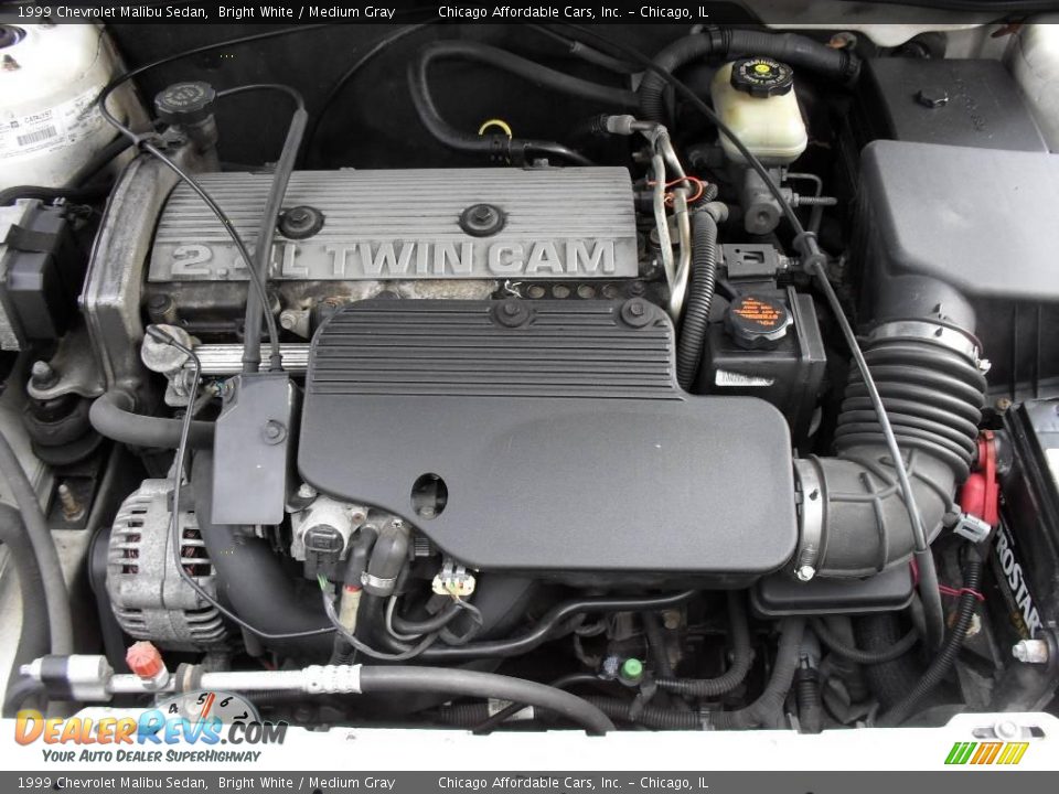 1999 Chevrolet Malibu Sedan Bright White / Medium Gray Photo #15