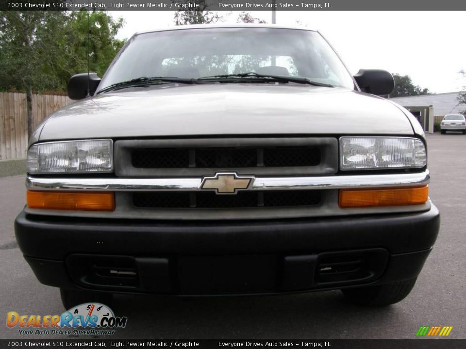 2003 Chevrolet S10 Extended Cab Light Pewter Metallic / Graphite Photo #2
