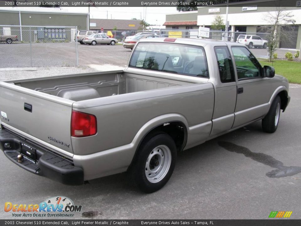2003 Chevrolet S10 Extended Cab Light Pewter Metallic / Graphite Photo #8