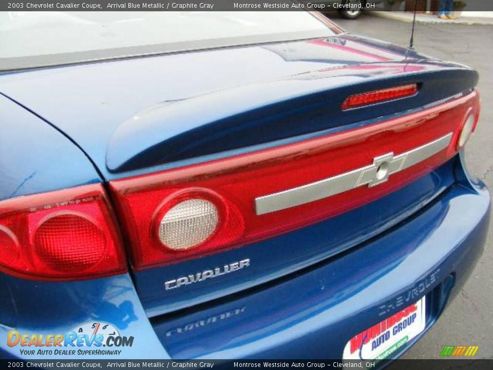 2003 Chevrolet Cavalier Coupe Arrival Blue Metallic / Graphite Gray Photo #25