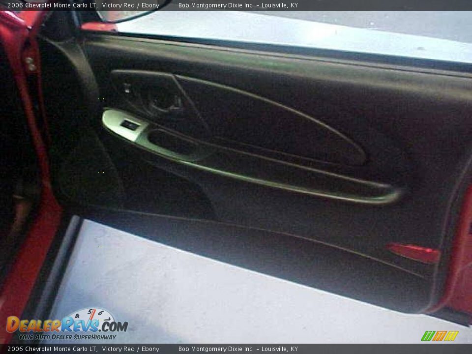 2006 Chevrolet Monte Carlo LT Victory Red / Ebony Photo #6