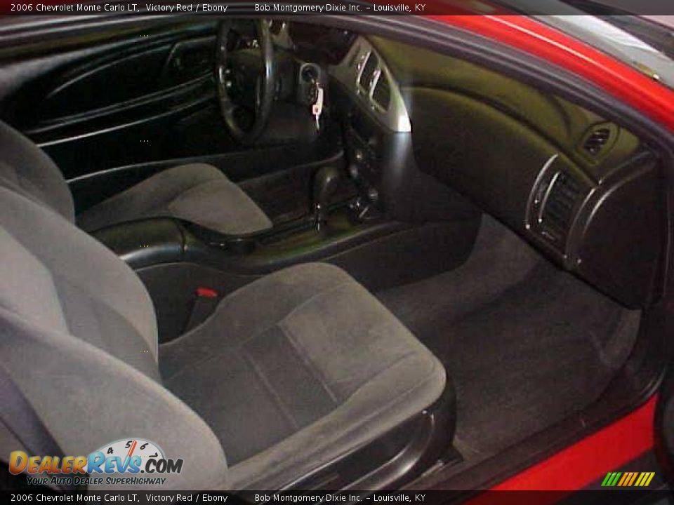 2006 Chevrolet Monte Carlo LT Victory Red / Ebony Photo #7