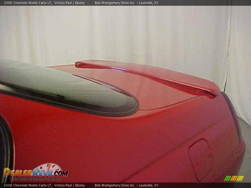 2006 Chevrolet Monte Carlo LT Victory Red / Ebony Photo #12