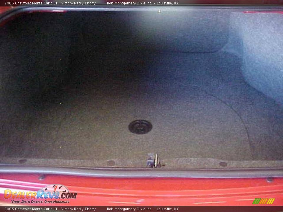 2006 Chevrolet Monte Carlo LT Victory Red / Ebony Photo #25