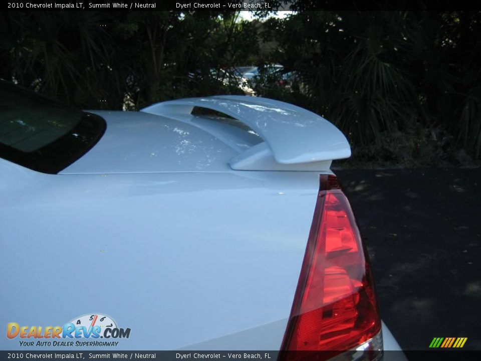 2010 Chevrolet Impala LT Summit White / Neutral Photo #7