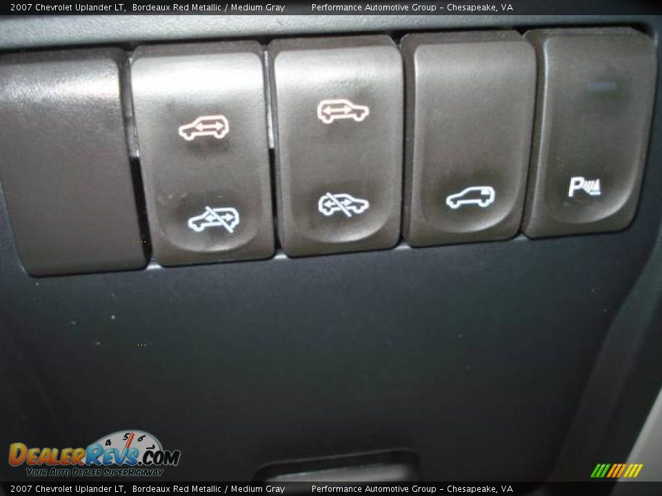 2007 Chevrolet Uplander LT Bordeaux Red Metallic / Medium Gray Photo #28
