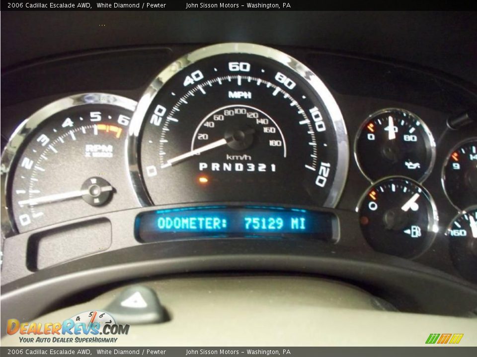 2006 Cadillac Escalade AWD White Diamond / Pewter Photo #17