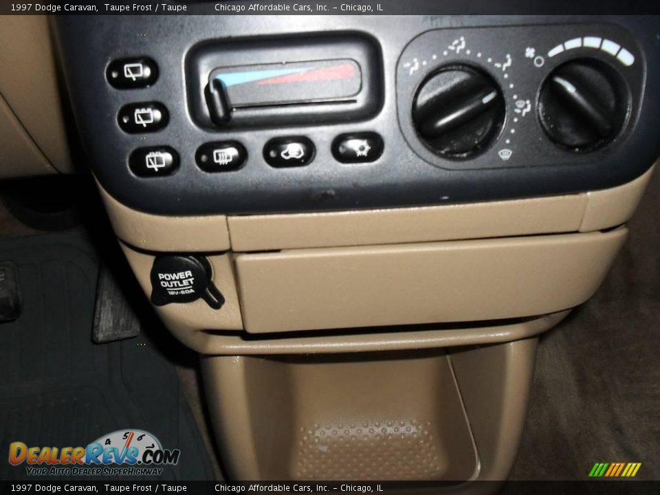 1997 Dodge Caravan Taupe Frost / Taupe Photo #13