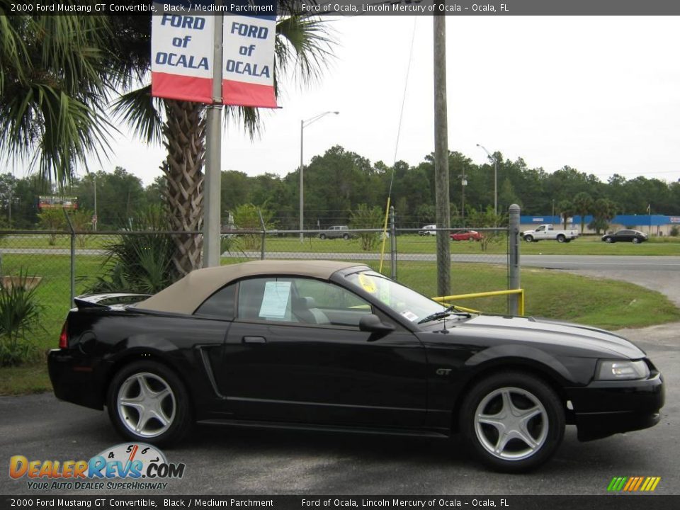 2000 Ford Mustang GT Convertible Black / Medium Parchment Photo #2