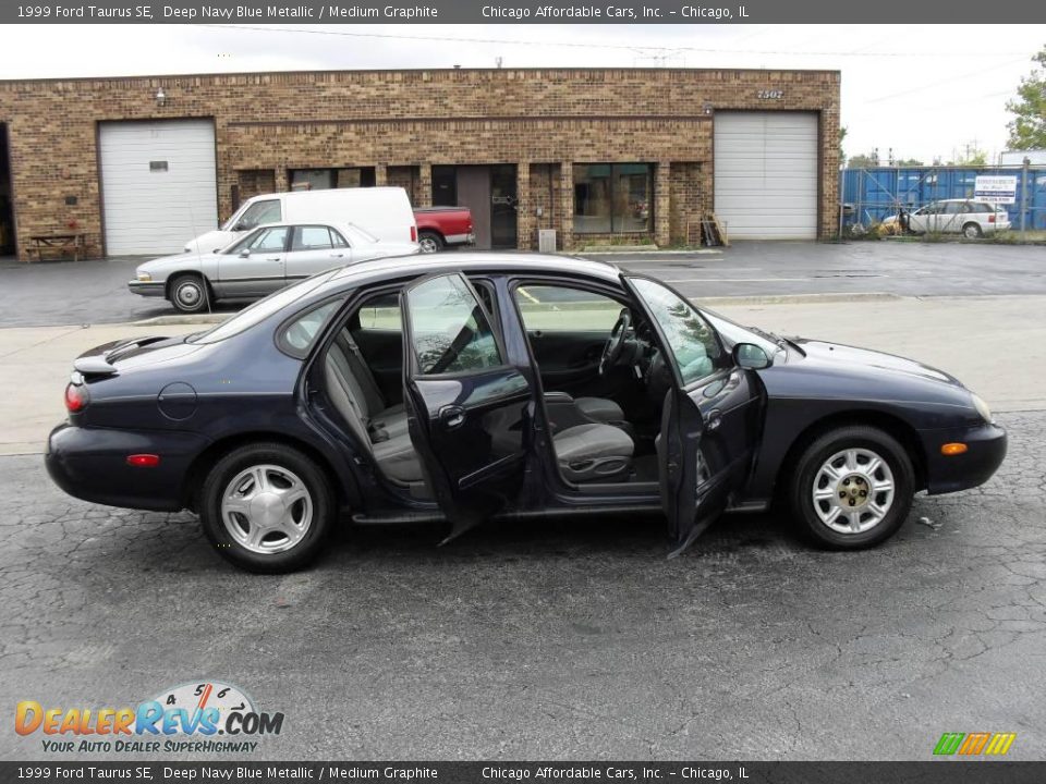 1999 Ford Taurus SE Deep Navy Blue Metallic / Medium Graphite Photo #5