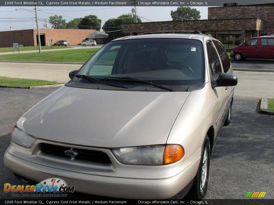 1998 Ford Windstar GL Cypress Gold Frost Metallic / Medium Parchment Photo #3