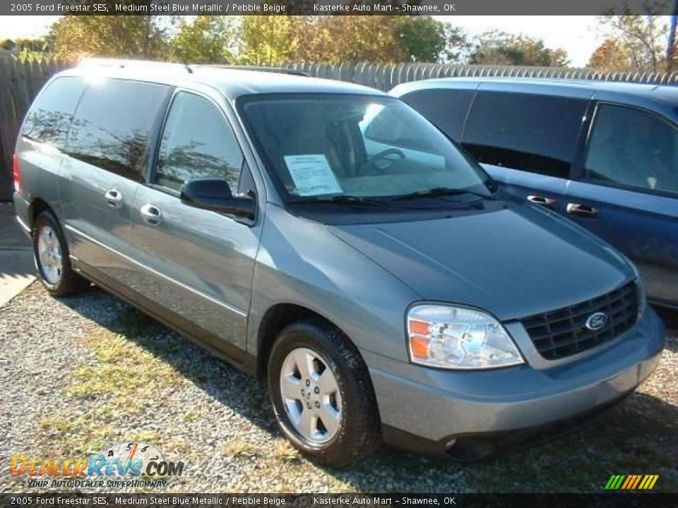 2005 Ford Freestar SES Medium Steel Blue Metallic / Pebble Beige Photo #1