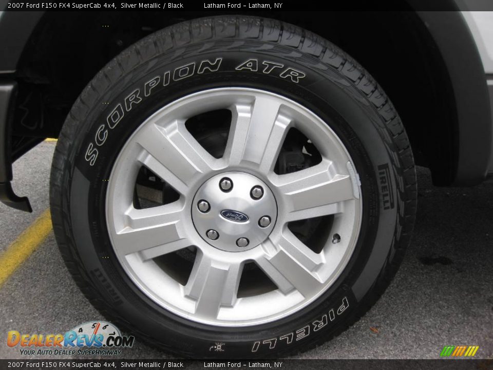 2007 Ford F150 FX4 SuperCab 4x4 Silver Metallic / Black Photo #2