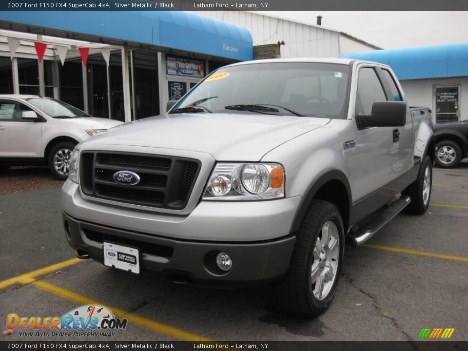 2007 Ford F150 FX4 SuperCab 4x4 Silver Metallic / Black Photo #3